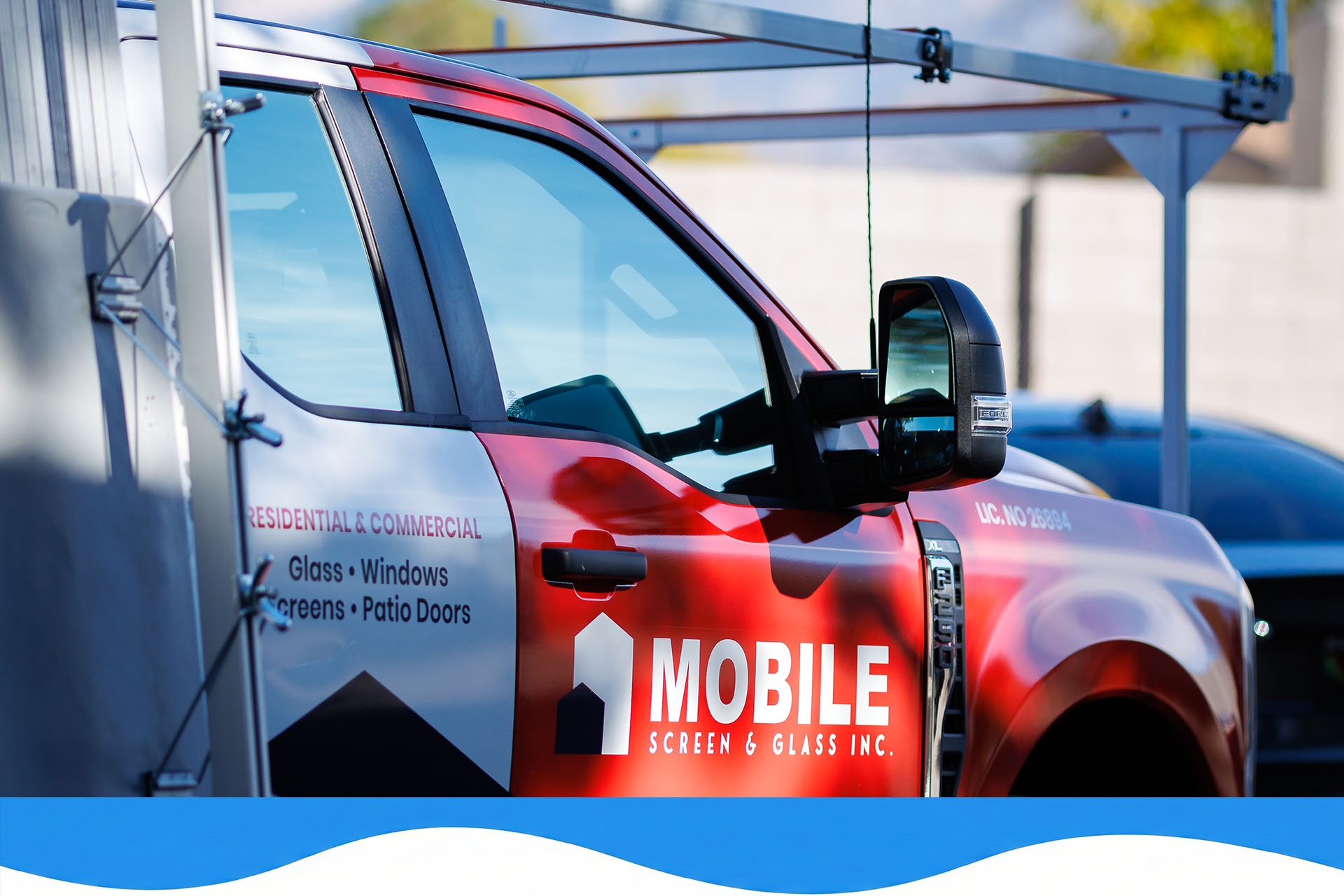 Mobile does glass door repairs